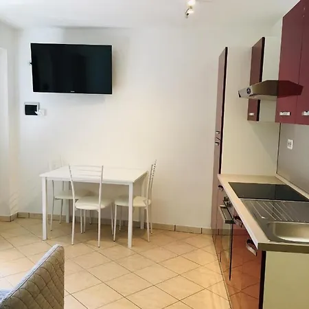 Pian Terreno Santa Croce Apartment